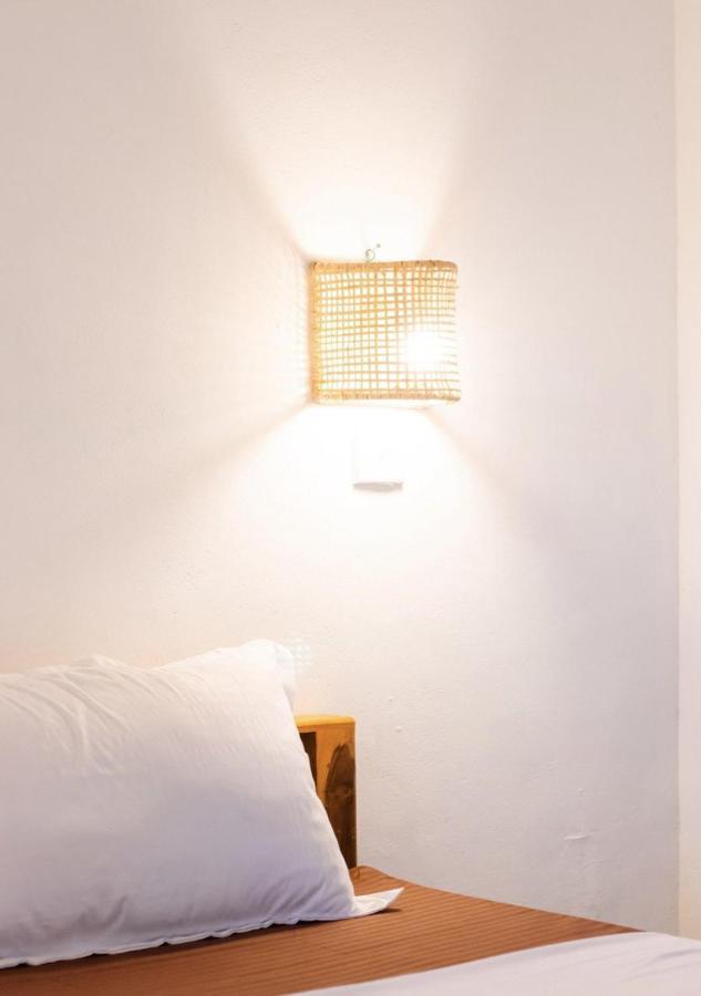 Pompon Hotel Потувил Екстериор снимка